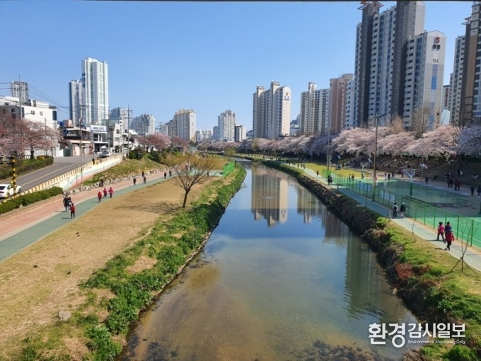 부산 온천천