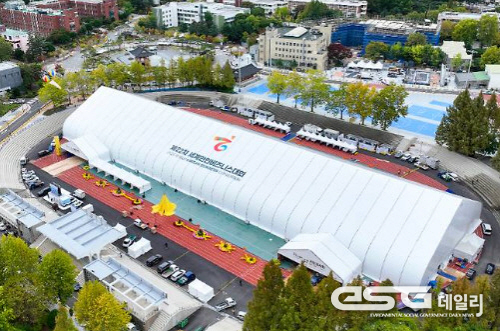 전북 전주 전북대에서 열린 제22차 세계한인비즈니스대회의 기업 전시관